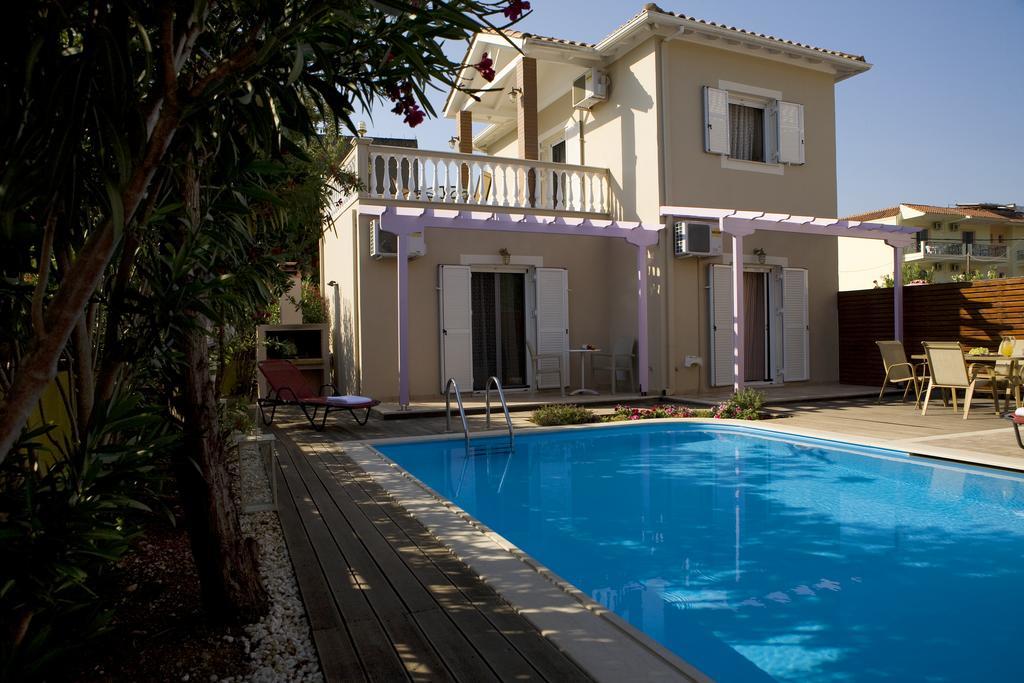 Le Torri Villas By Nidri Holiday Villas Exteriör bild