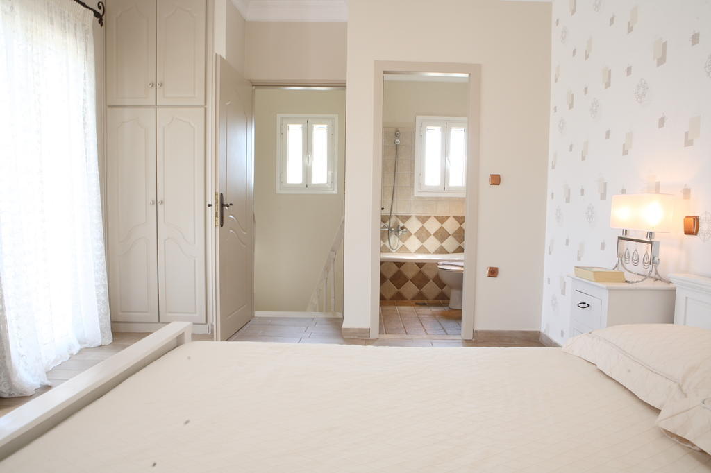 Le Torri Villas By Nidri Holiday Villas Exteriör bild