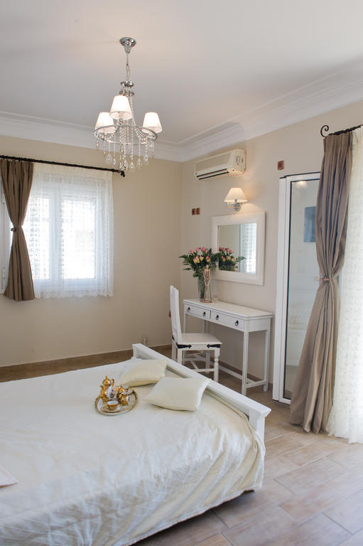 Le Torri Villas By Nidri Holiday Villas Rum bild