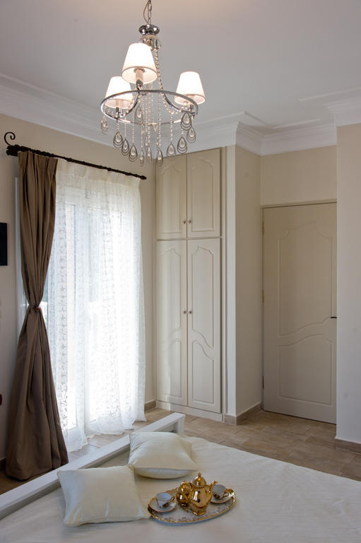 Le Torri Villas By Nidri Holiday Villas Rum bild